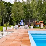 Nowy Z Podgrzewanym Basenem Na Wylacznosc Дом отдыха