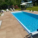 Nowy Z Podgrzewanym Basenem Na Wylacznosc Дом отдыха