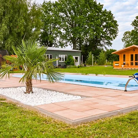 Z Podgrzewanym Basenem Holiday home