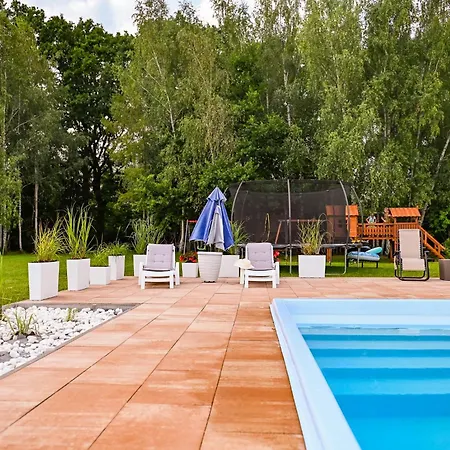Z Podgrzewanym Basenem Holiday home