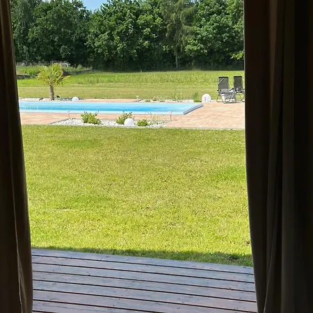 Nowy Z Podgrzewanym Basenem Na Wylacznosc Nyaraló *