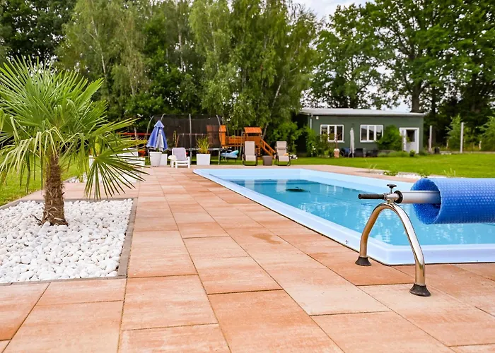 Nowy Z Podgrzewanym Basenem Na Wylacznosc * Бранево