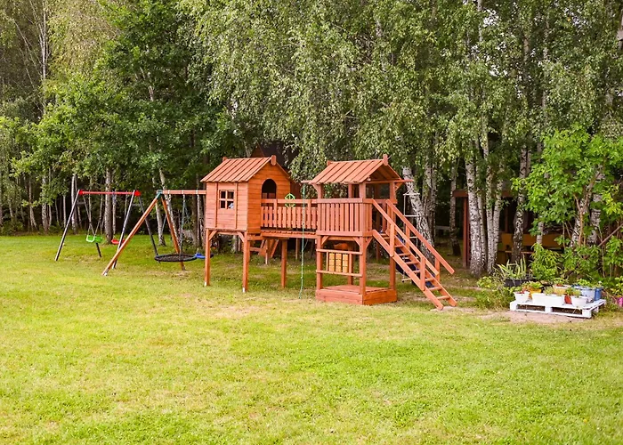 Nowy Z Podgrzewanym Basenem Na Wylacznosc Бранево