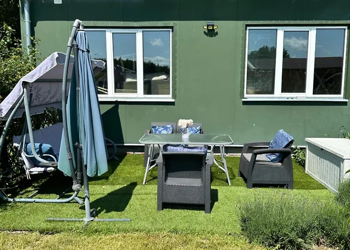 Nowy Z Podgrzewanym Basenem Na Wylacznosc * Бранево